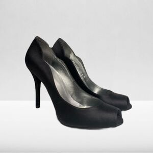 Stuart Weitzman Black Satin Peep Toe Evening Pumps with Scalloped Trim Size 10.5
